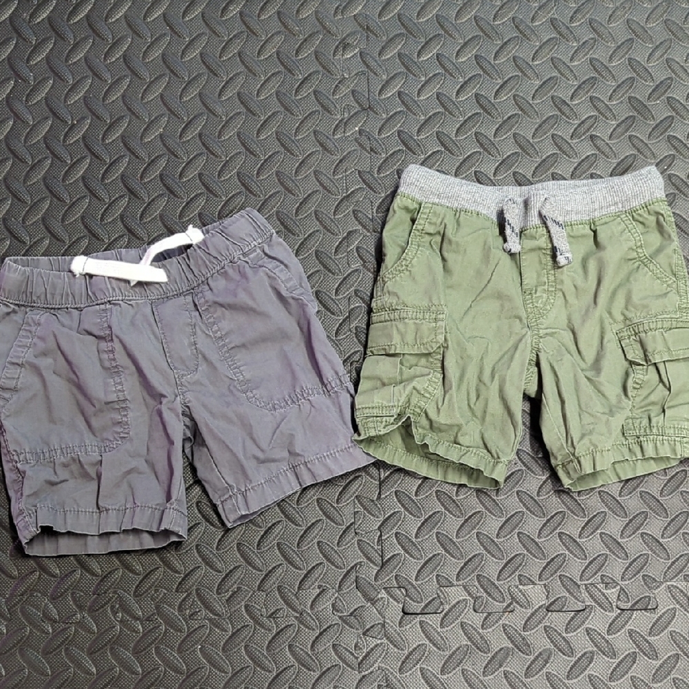 Carter's 2T Kids Green and Gray Cargo Shorts